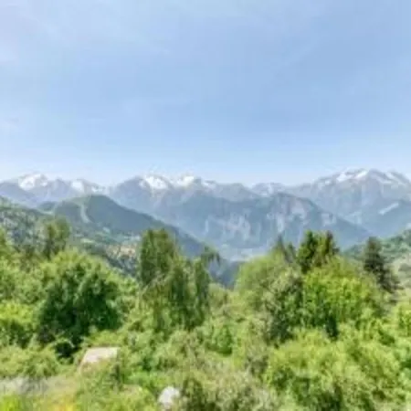 Spacious Mountain For 14 Dom wakacyjny Huez